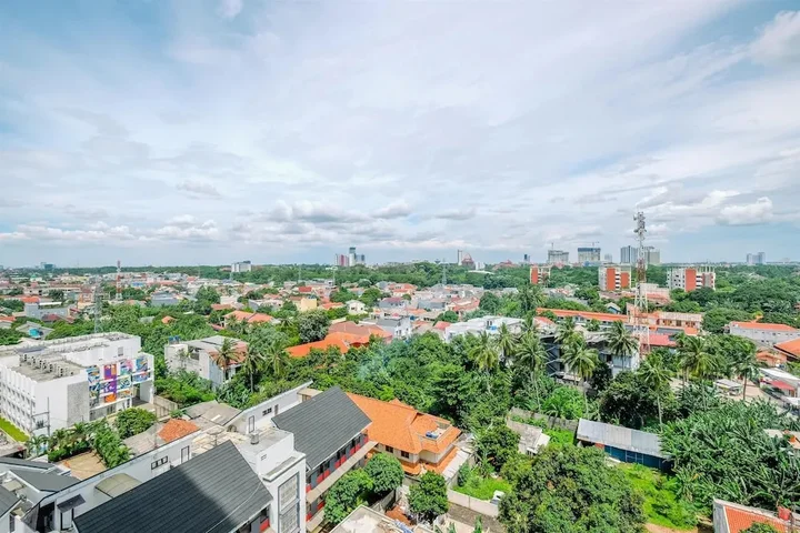 Депок: Affordable Price Studio At Dave Apartment
