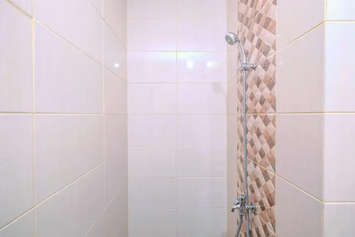 Депок: Affordable Price Studio At Dave Apartment