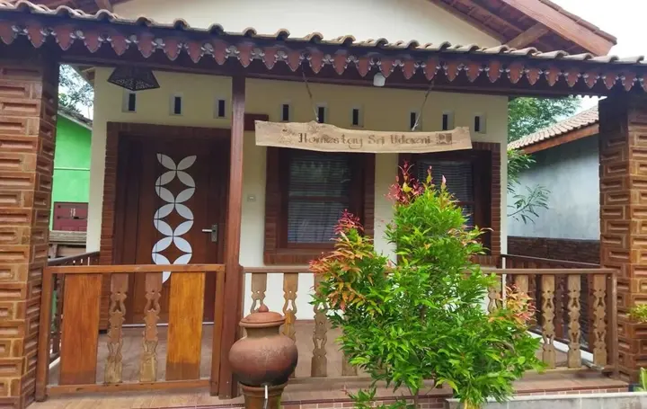 Боробудур: Borobudur Kampung Homestay - Sri Udaneni