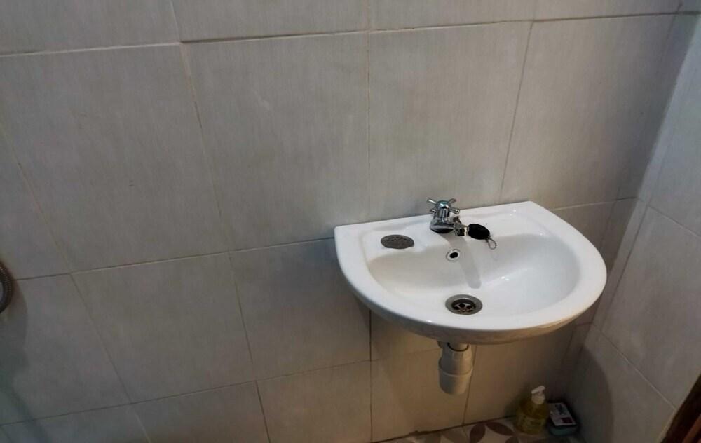 Боробудур: Borobudur Kampung Homestay - Karsidi