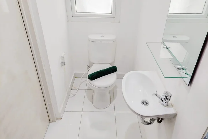 Тангеранг: Comfort Studio at Aeropolis Residence No Kitchen Apartment