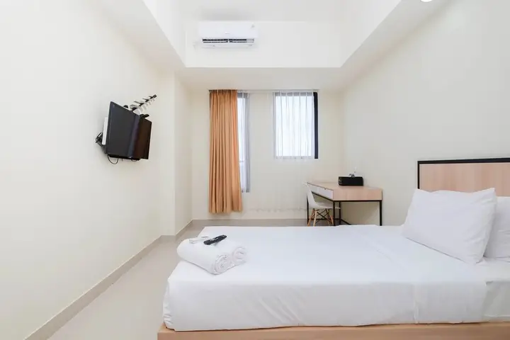 Best Choice Studio at Evenciio Apartment near UI — фото 5