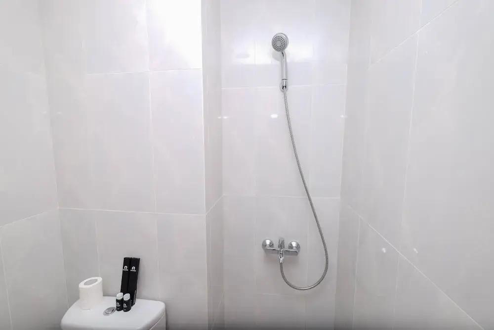 Депок: Cozy Studio at Evenciio Apartment near UI