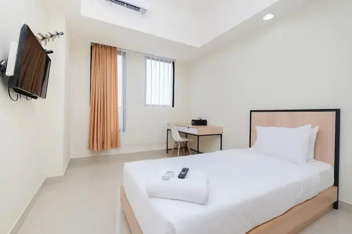 Депок: Cozy Studio at Evenciio Apartment near UI