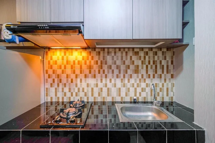 Депок: Cozy Living and Homey Studio Apartment at Margonda Residence 5