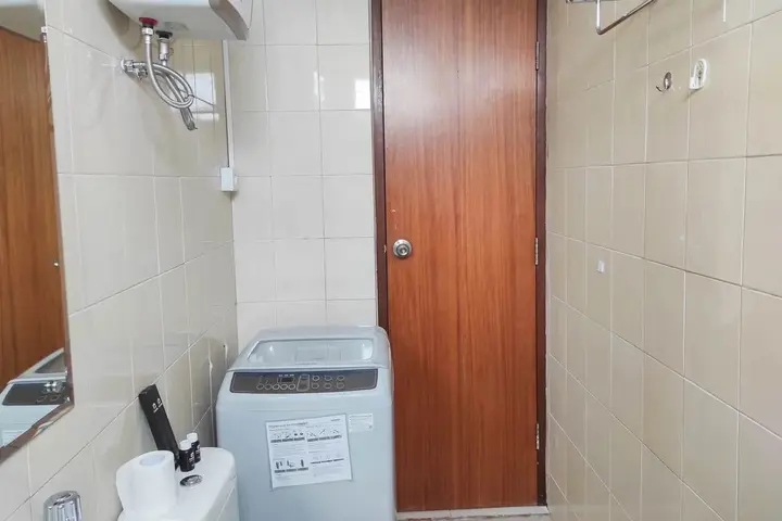 Макассар: Spacious 2BR at Vida View Makassar Apartment
