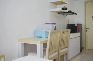 Legok: High Floor and Minimalist Studio Apartment at M-Town Residence