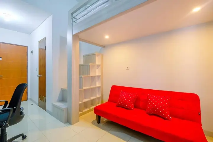 Comfortable and Cozy Living Studio Room at Dave Apartment — фото 6