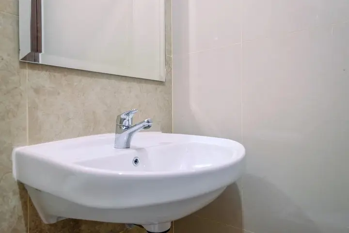 Депок: Comfortable and Cozy Studio Room at Transpark Cibubur Apartment