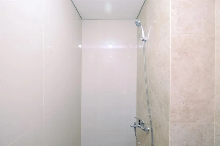 Депок: Comfortable and Cozy Studio Room at Transpark Cibubur Apartment