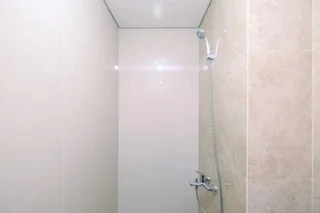 Депок: Comfortable and Cozy Studio Room at Transpark Cibubur Apartment