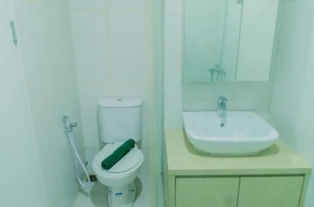 Тангеранг: Comfortable and Simply Studio Apartment at Tamansari Skylounge