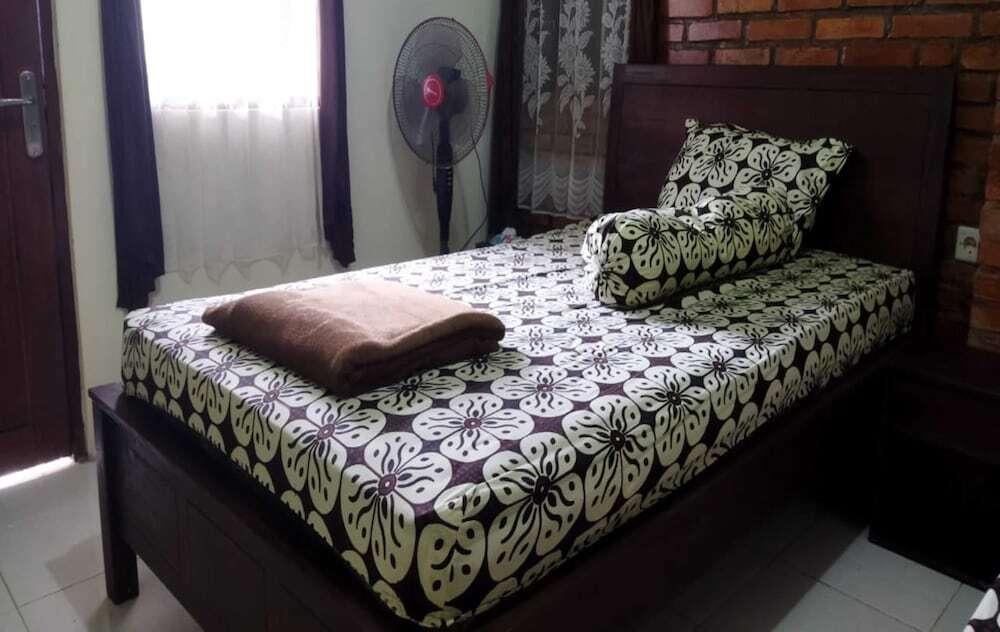 Боробудур: Borobudur Kampung Homestay - Gumbiro