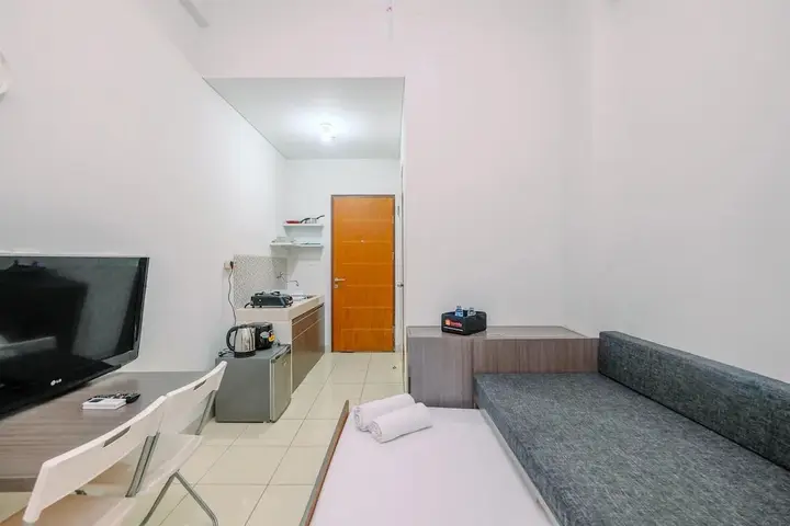 Comfortable and Minimalist Studio at Dave Apartment — фото 2