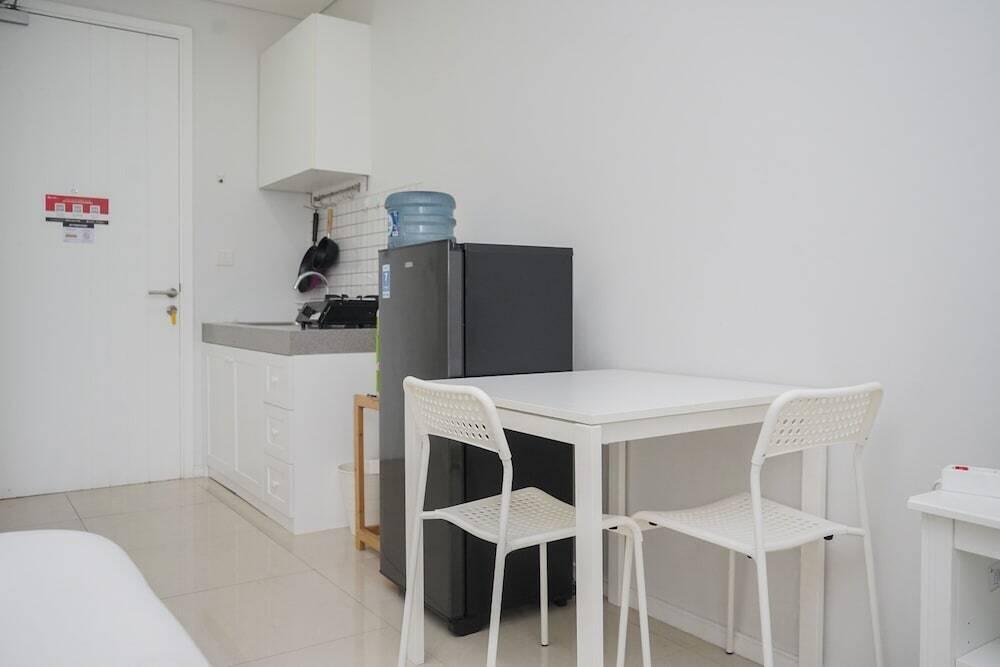 Тангеранг: Nice and Elegant Studio at Paddington Heights Apartment
