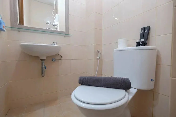 Депок: Comfortable and Cozy Stay Studio at Dave Apartment