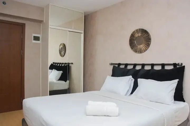 Fancy and Nice Studio at Cinere Resort Apartment — фото 3