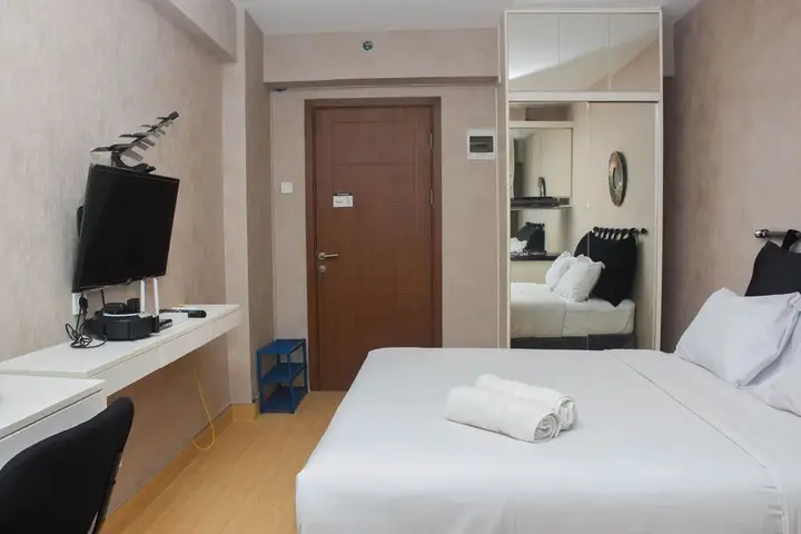 Fancy and Nice Studio at Cinere Resort Apartment — фото 4