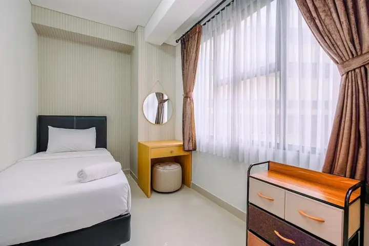Elegant and Comfy 3BR Transpark Cibubur Apartment — фото 2