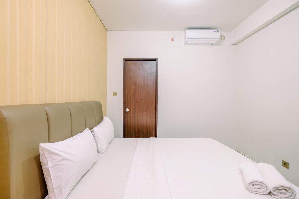Депок: Elegant and Comfy 3BR Transpark Cibubur Apartment