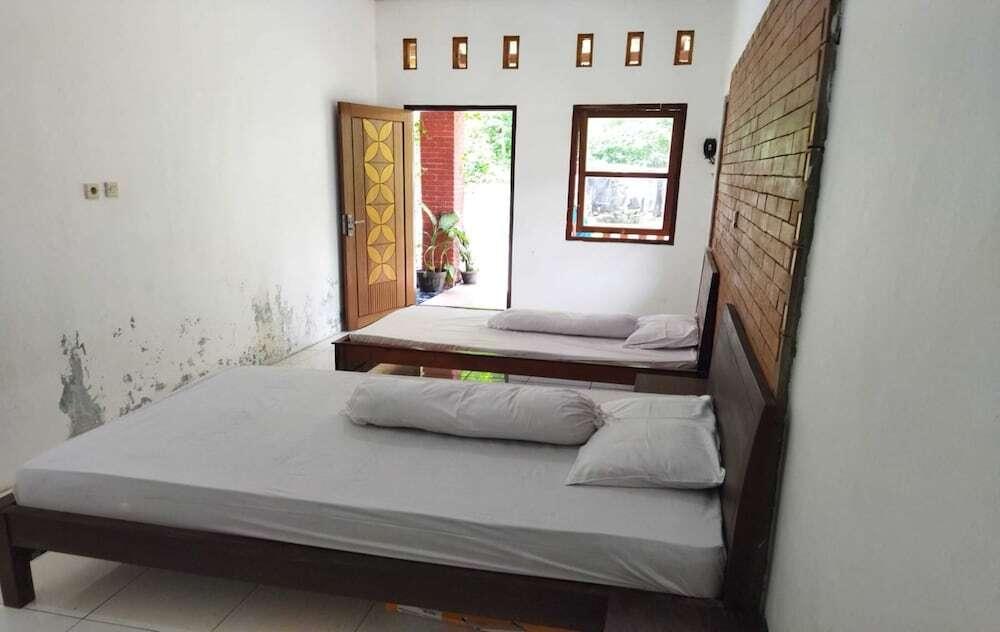 Боробудур: Borobudur Kampung Homestay - Aziz