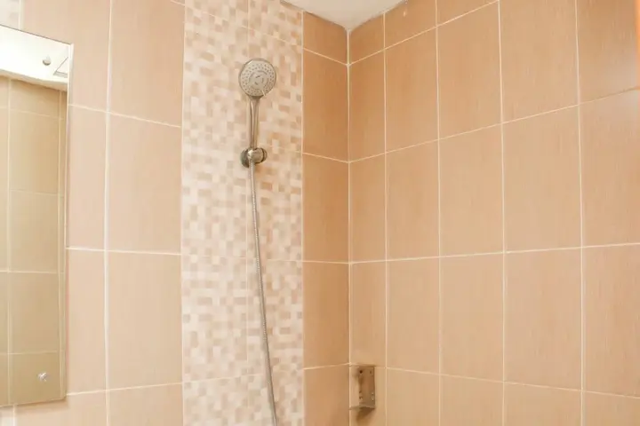 Чикаранг: Comfortable And Simply Studio Room At Enviro Apartment