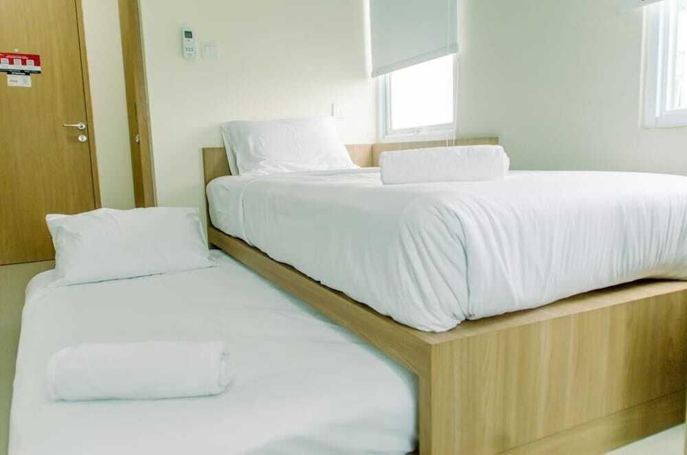 Legok: Comfortable And Simply Studio At B Residence