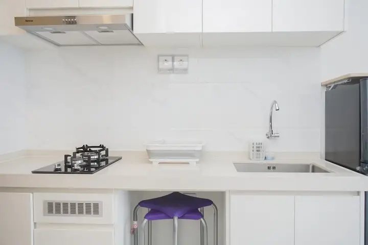 Cozy Stay and Strategic Studio at Sky House Apartment BSD — фото 1