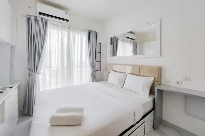 Cozy Living and Comfort Studio at Sky House BSD Apartment — фото 4