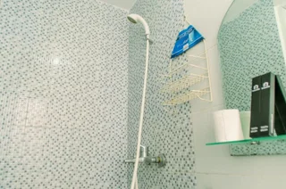 Тангеранг: Comfort Studio (No Kitchen) at Aeropolis Apartment