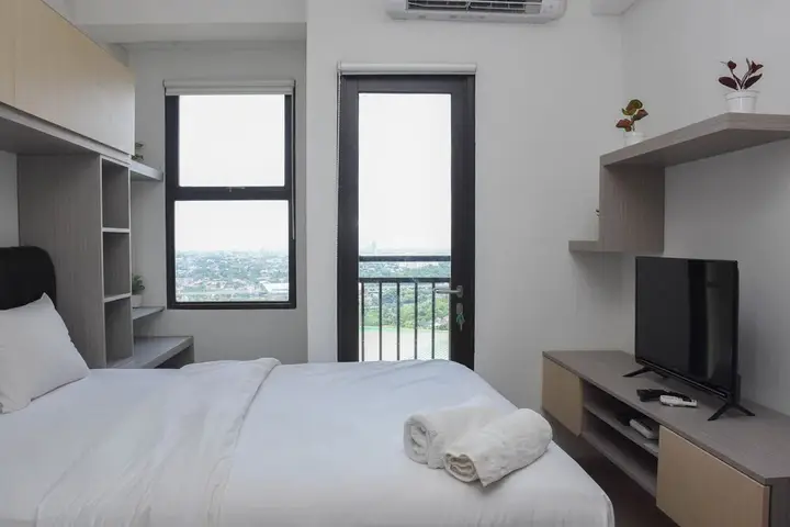 Cozy and Comfort Living Studio at Transpark Cibubur Apartment — фото 3