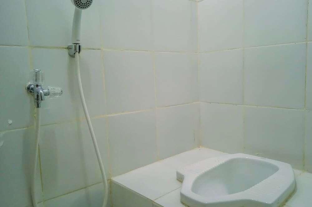Тангеранг: Spacious and Nice 3BR at Hillcrest House Apartment