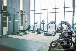 Тангеранг: Spacious and Elegant 4BR at Hillcrest House Apartment