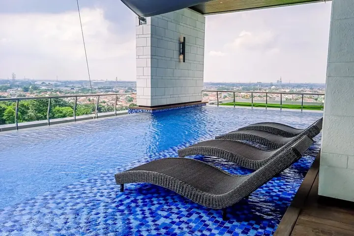 Тангеранг: Spacious and Elegant 4BR at Hillcrest House Apartment