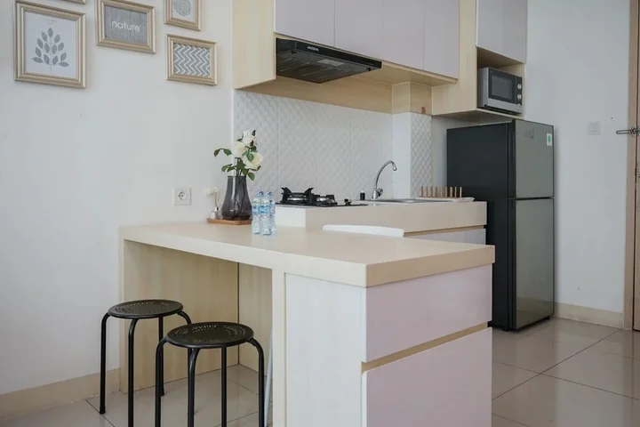 Тангеранг: Comfy and Tidy 1BR Apartment at Tree Park City BSD