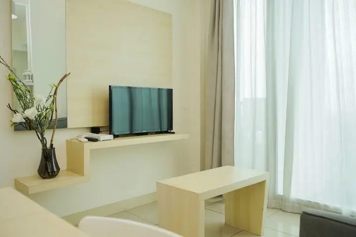 Comfy and Tidy 1BR Apartment at Tree Park City BSD — фото 3