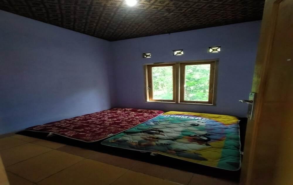 Батуретно: Binakarya Homestay Syariah