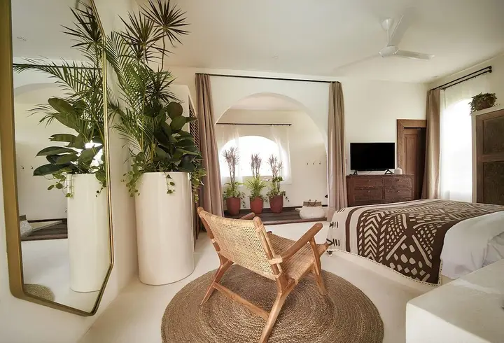 Stunning 4BR Villa With Rice Field View in Umalas — фото 1