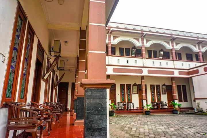 Суракарта: Hotel Laweyan Solo