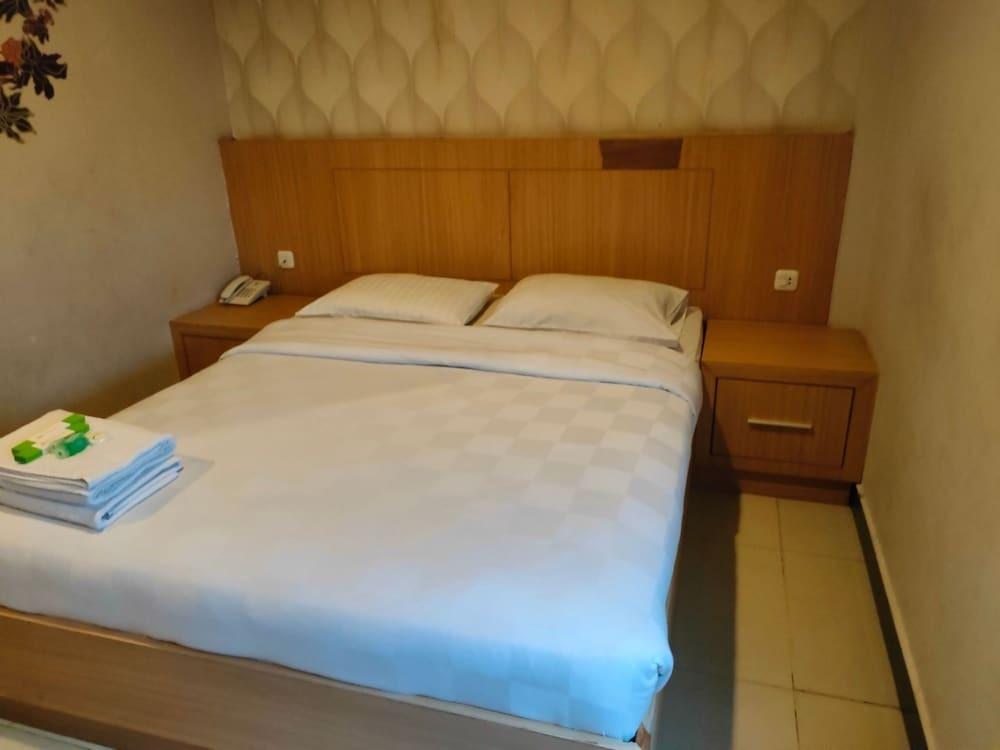 Медан: Hotel Grand Darussalam Syariah