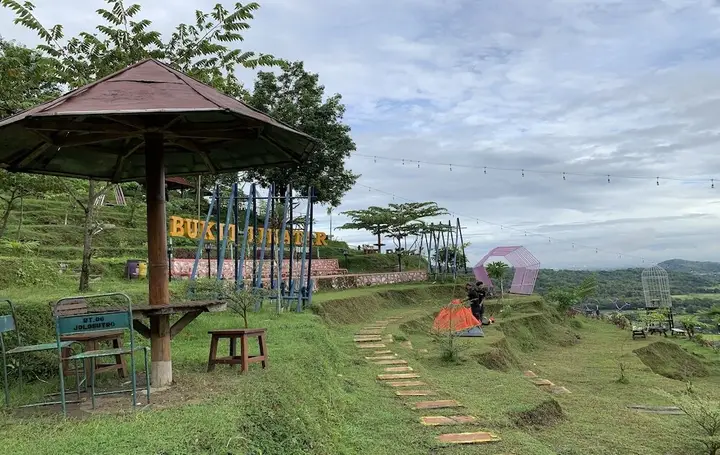 Camping Ground Bukit Tinatar — фото 1