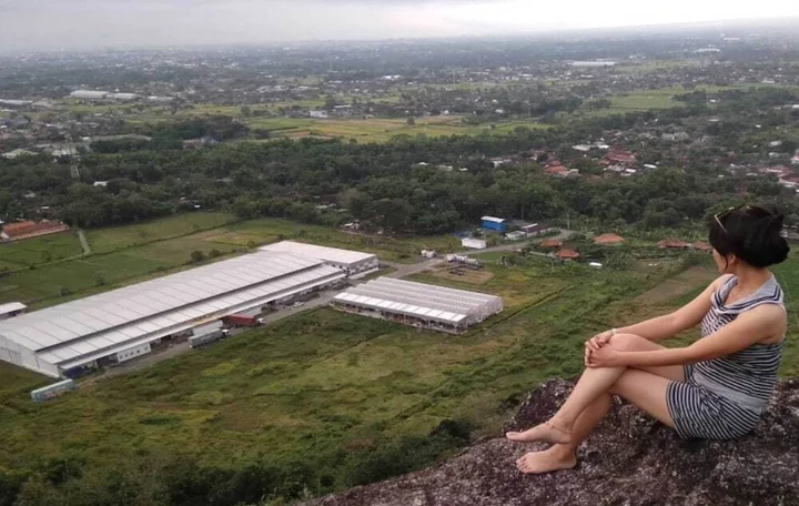 Батуретно: Camping Ground Bukit Tompak