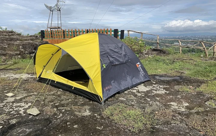 Батуретно: Camping Ground Bukit Tompak