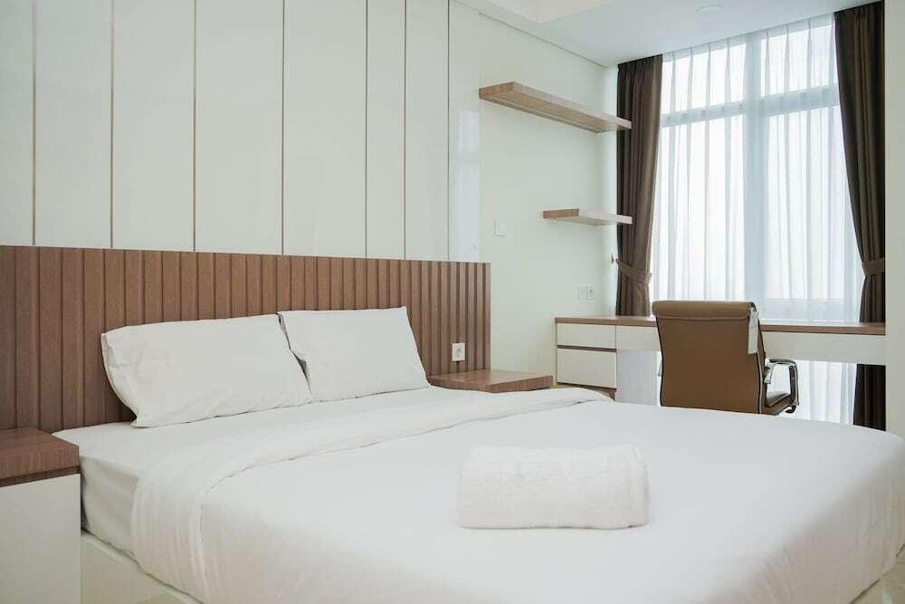 Comfort And Cozy Studio Apartment At B Residence By Travelio — фото 1