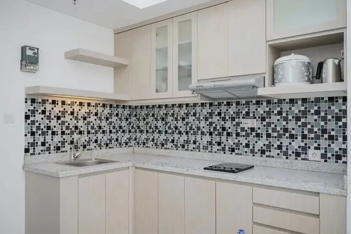 Legok: Modern Look And Comfy 2Br At Casa De Parco Apartment