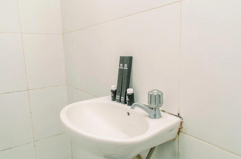 Тангеранг: Warm And Cozy Studio Apartment (No Kitchen) At Aeropolis Residence