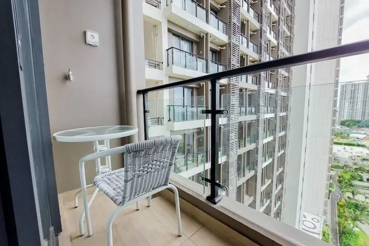 Fully Furnished With Cozy Style Studio At Sky House Bsd Apartment — фото 1