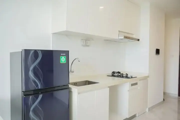 Legok: Fully Furnished With Modern Design 2Br At Sky House Bsd Apartment
