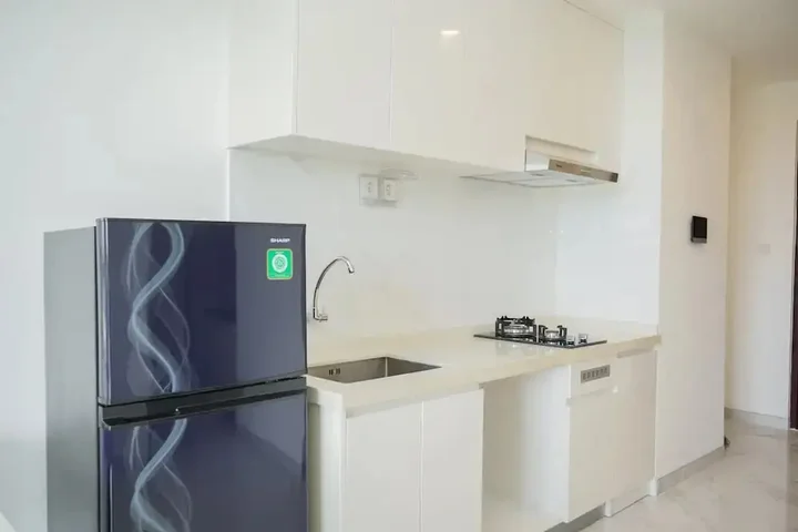 Legok: Fully Furnished With Modern Design 2Br At Sky House Bsd Apartment