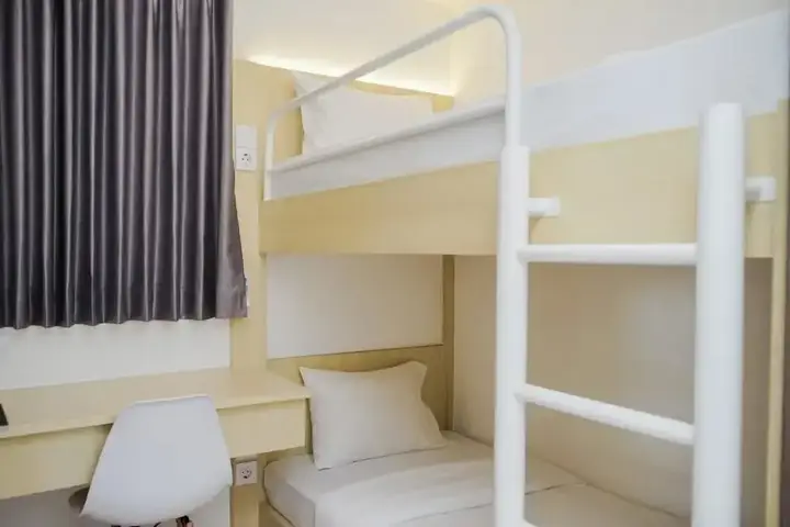 Fully Furnished With Pleasure Tidy 2Br At Sky House Bsd Apartment — фото 3